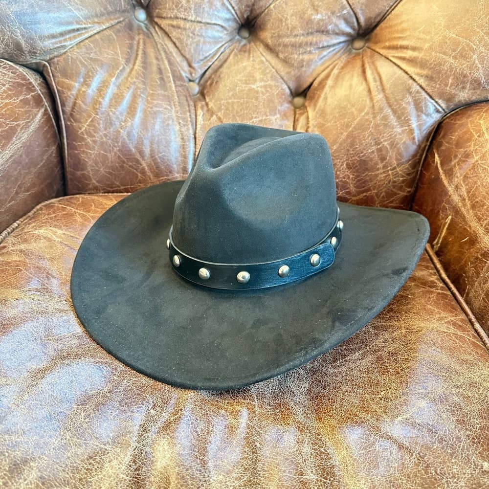 Vegan suede cattleman cowboy hat With Steard Leather belt st: IVORY / ONE SIZE