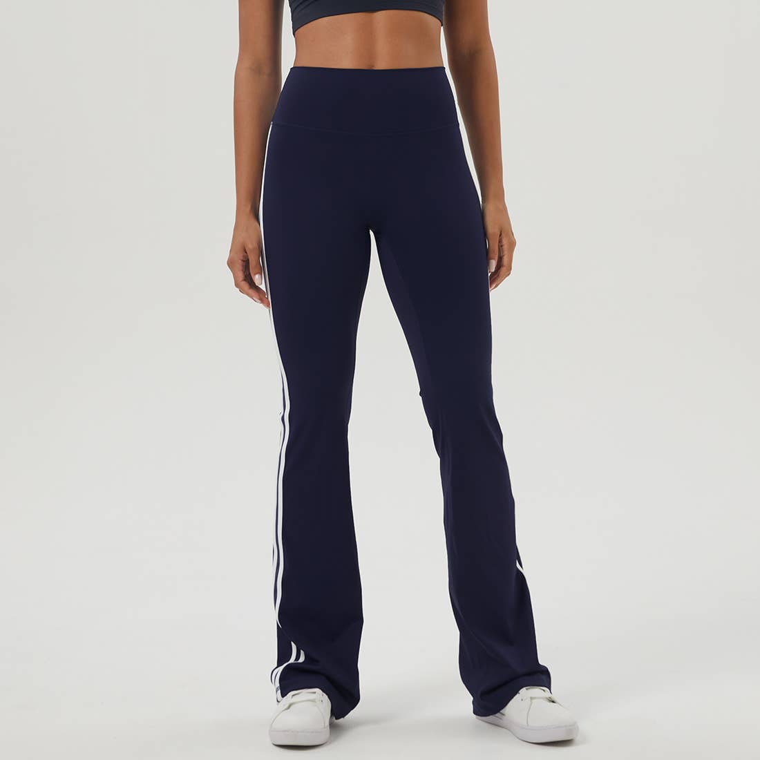 Yoga Color Block Hip Lifting Fitness Sport Flare Pants: Blue / M