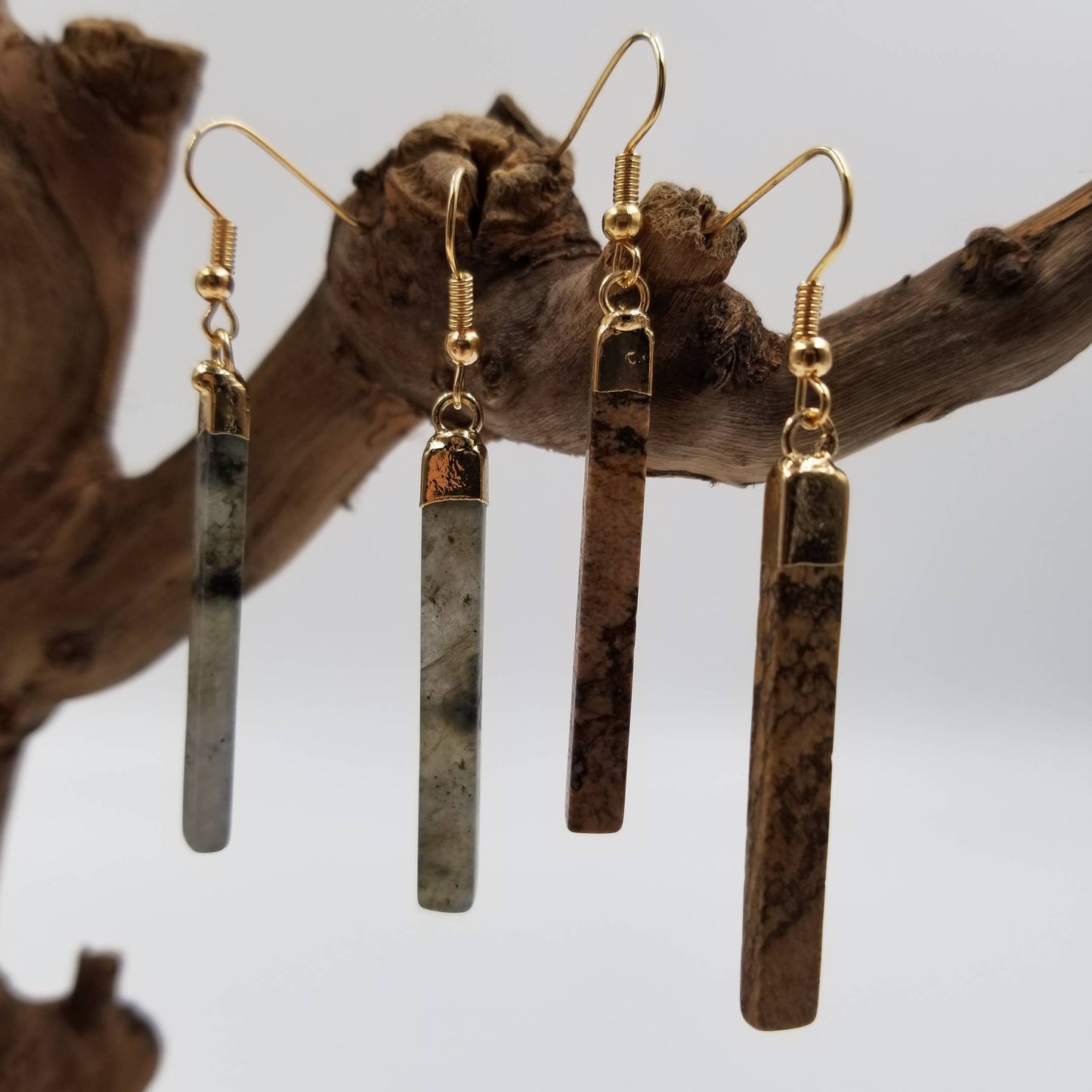 Mineral Stone Stick Earring: Brown
