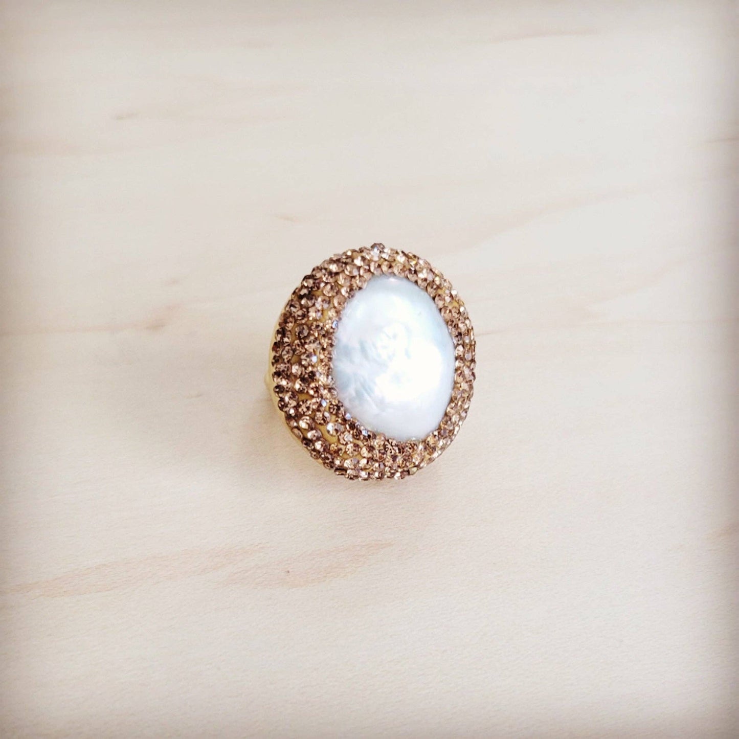 Gilded Aurora Pearl Ring 012kk