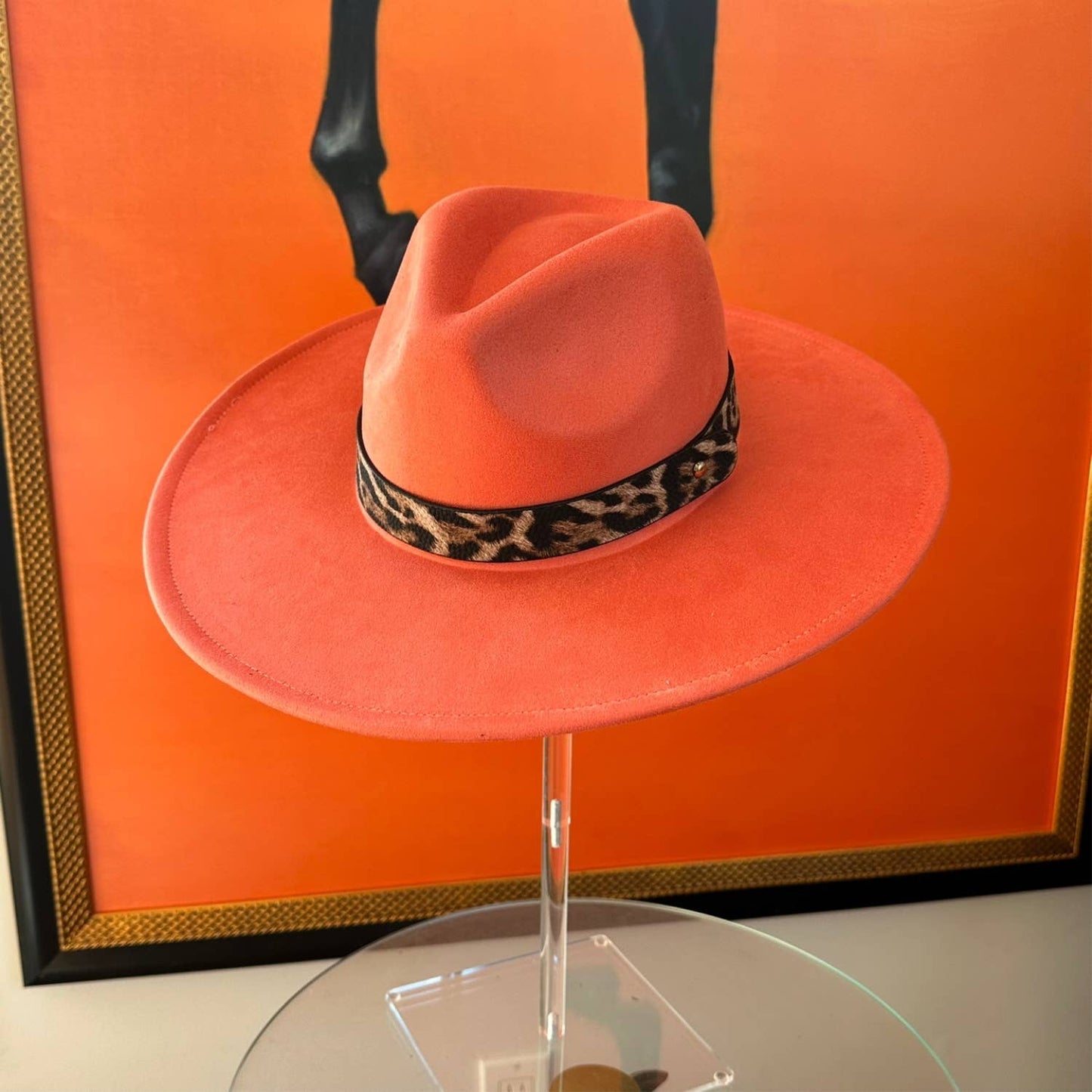 Classic Wide Brim Suede Hat W/ Leopard Leather Belt: BLACK / ONE SIZE