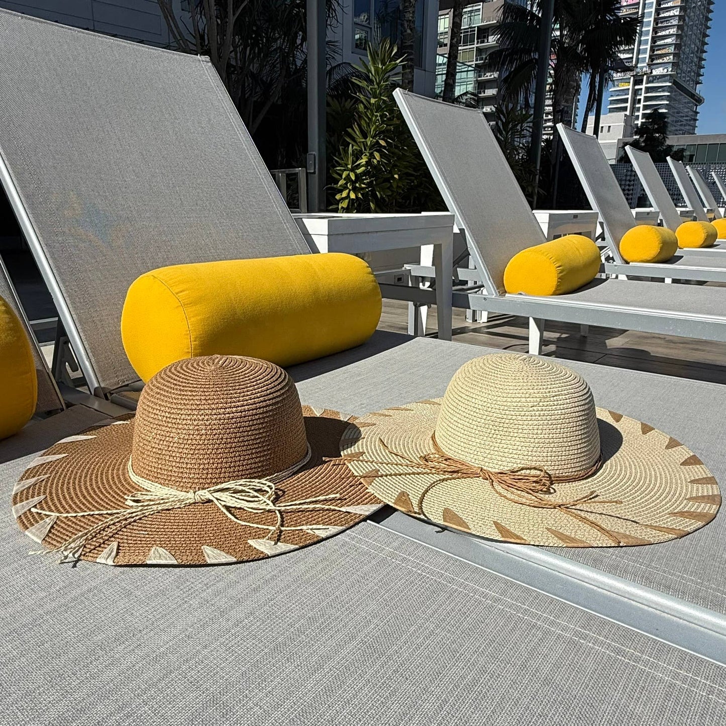 Boho Frayed Edge Straw Sun Hat ā Effortless Summer Chic: Natural