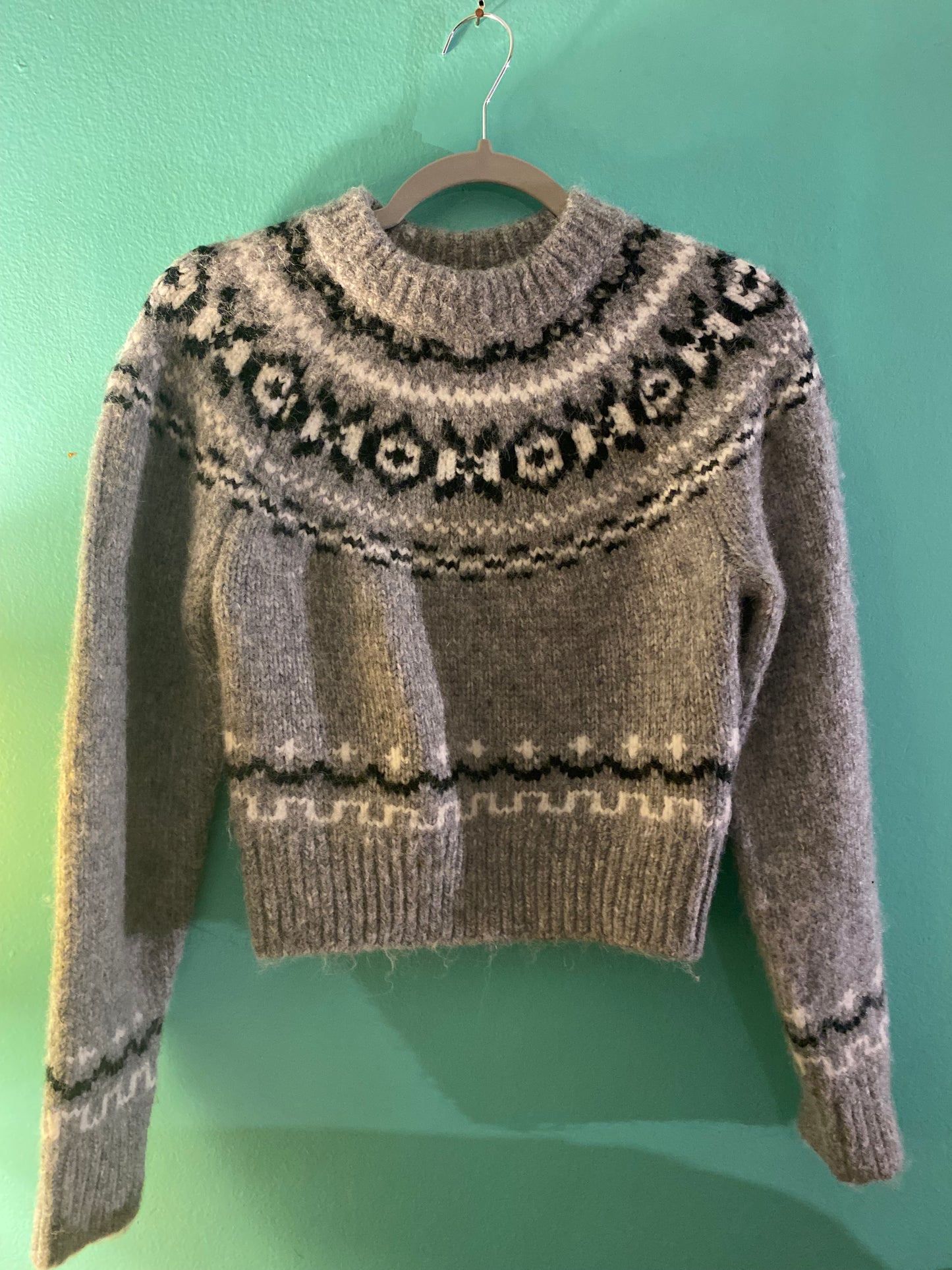 Crop sweater