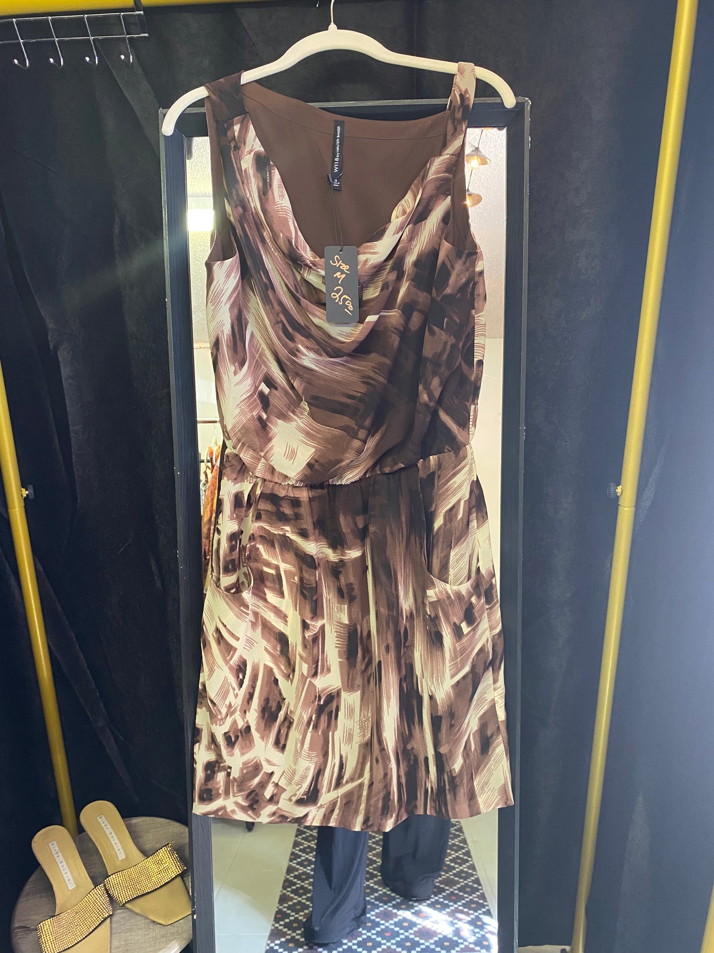 Short lite weight brown and crème dress size small