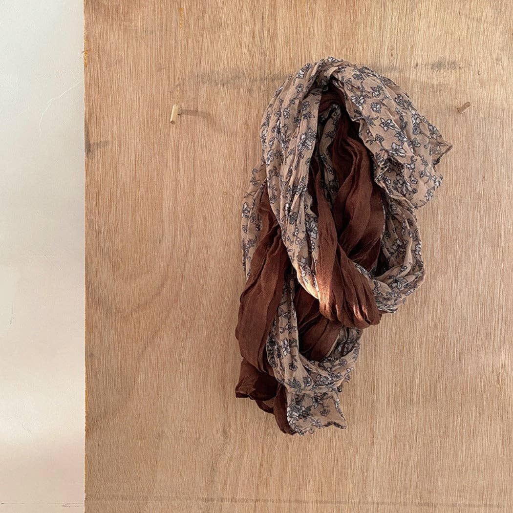 Scarvii - Lightweight Floral Pattern Ruched Scarf: GREEN / 176*80cm