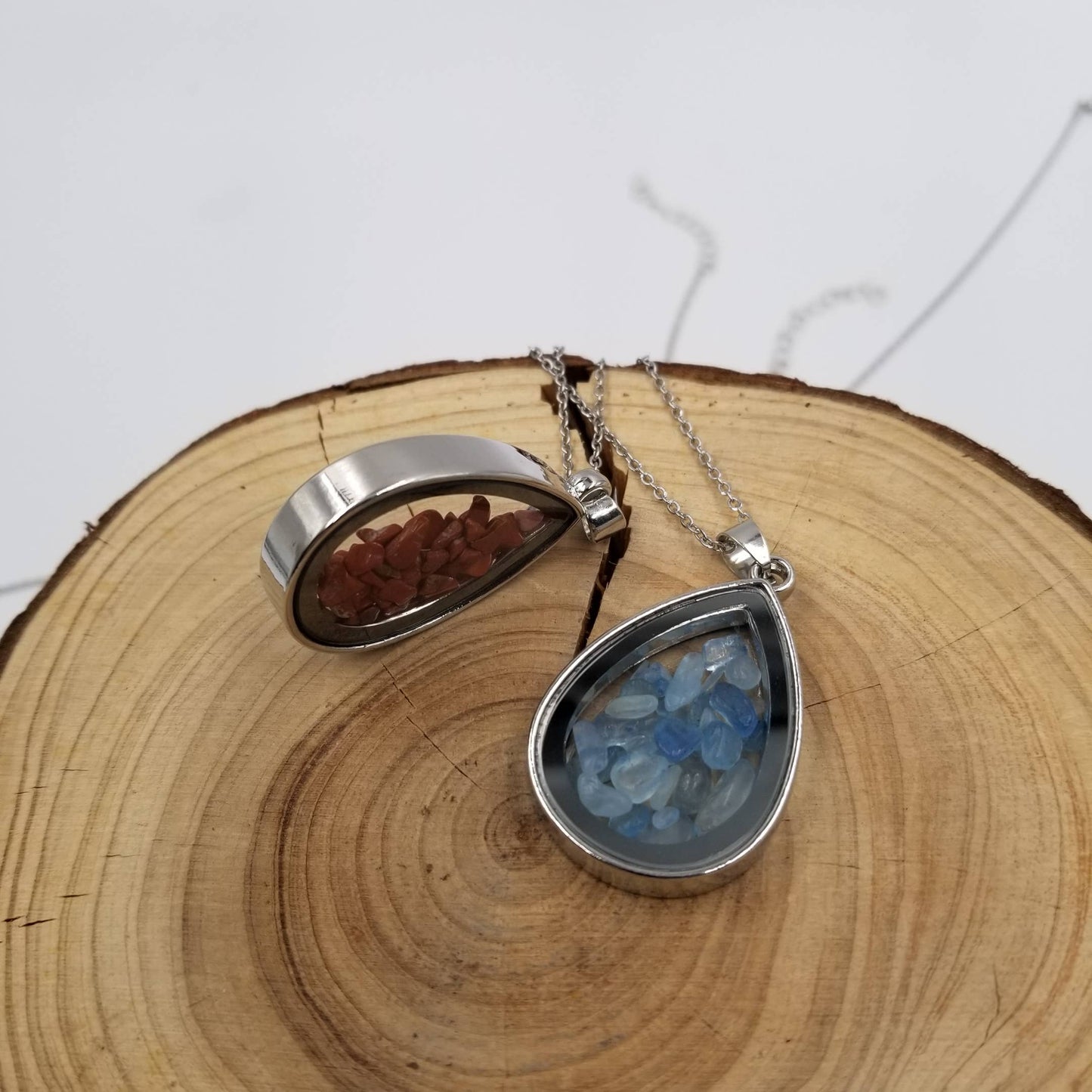 Natural Crushed Stone Wishing Necklace: Purple