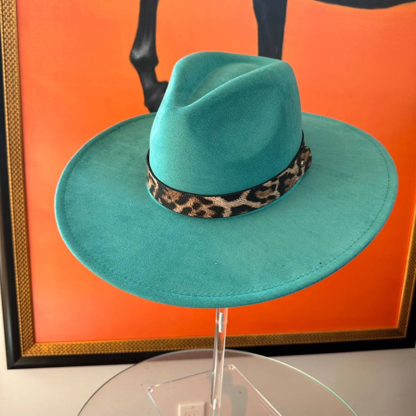 Classic Wide Brim Suede Hat W/ Leopard Leather Belt: BLACK / ONE SIZE