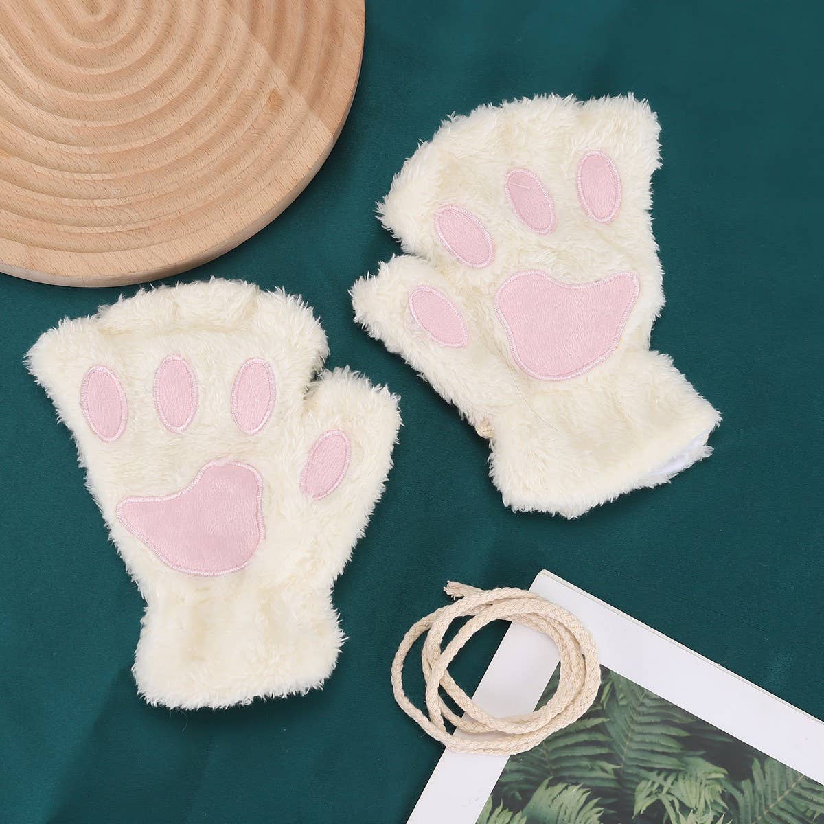CARTOON CAT PAW BEAR PAW PLUSH HALF FINGER GLOVES_CWAG0175: Black / (OS) 2
