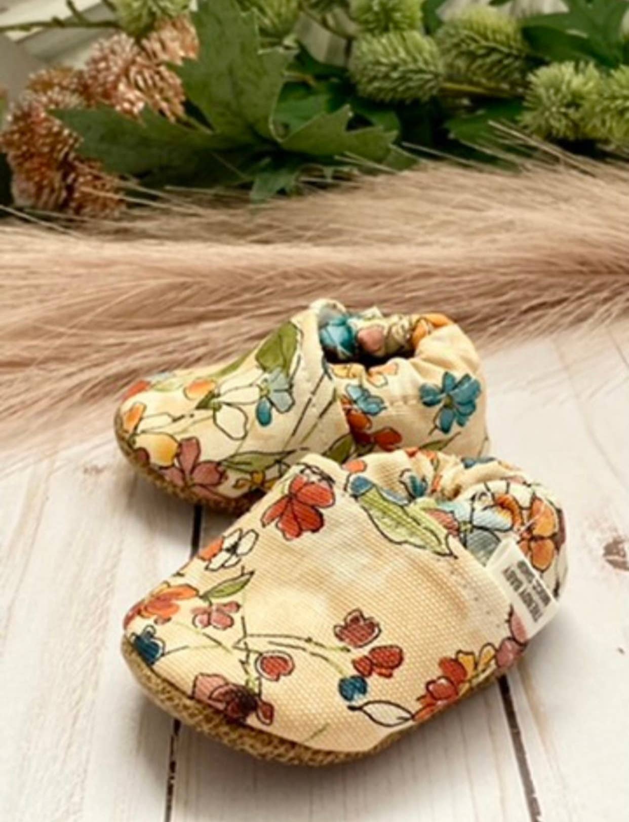 Vintage Floral Baby Moccasins : 9-12 Months