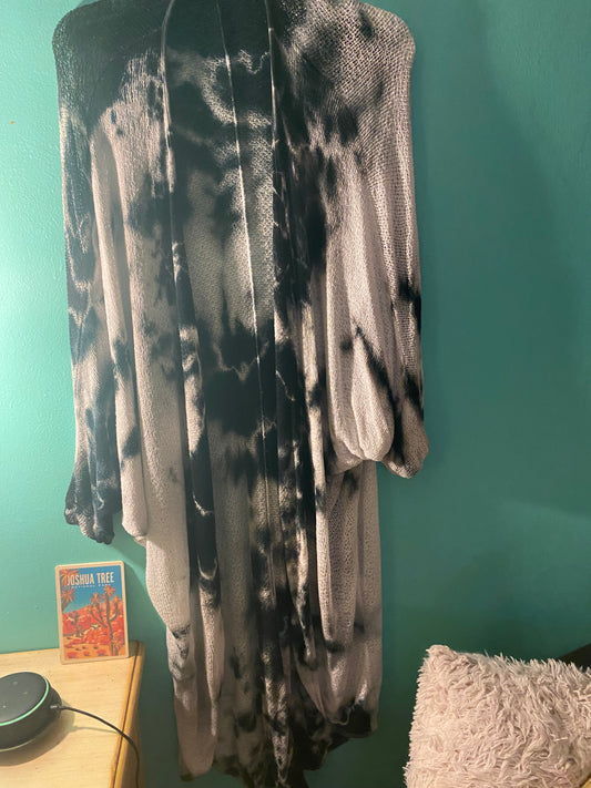 Tie die long sweater