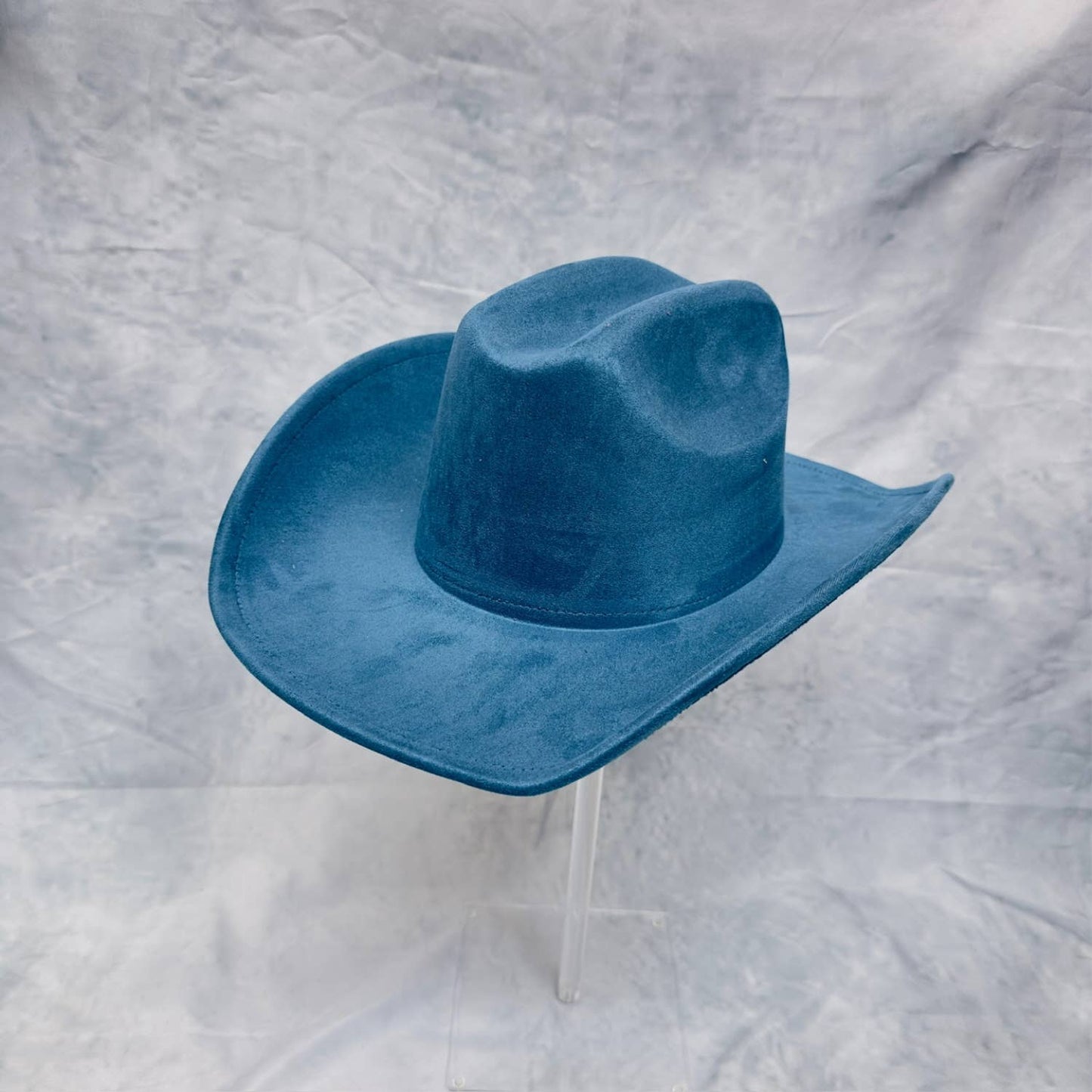 VEGAN SUEDE CATTLEMAN COWBOY HAT: BLACK / ONE SIZE
