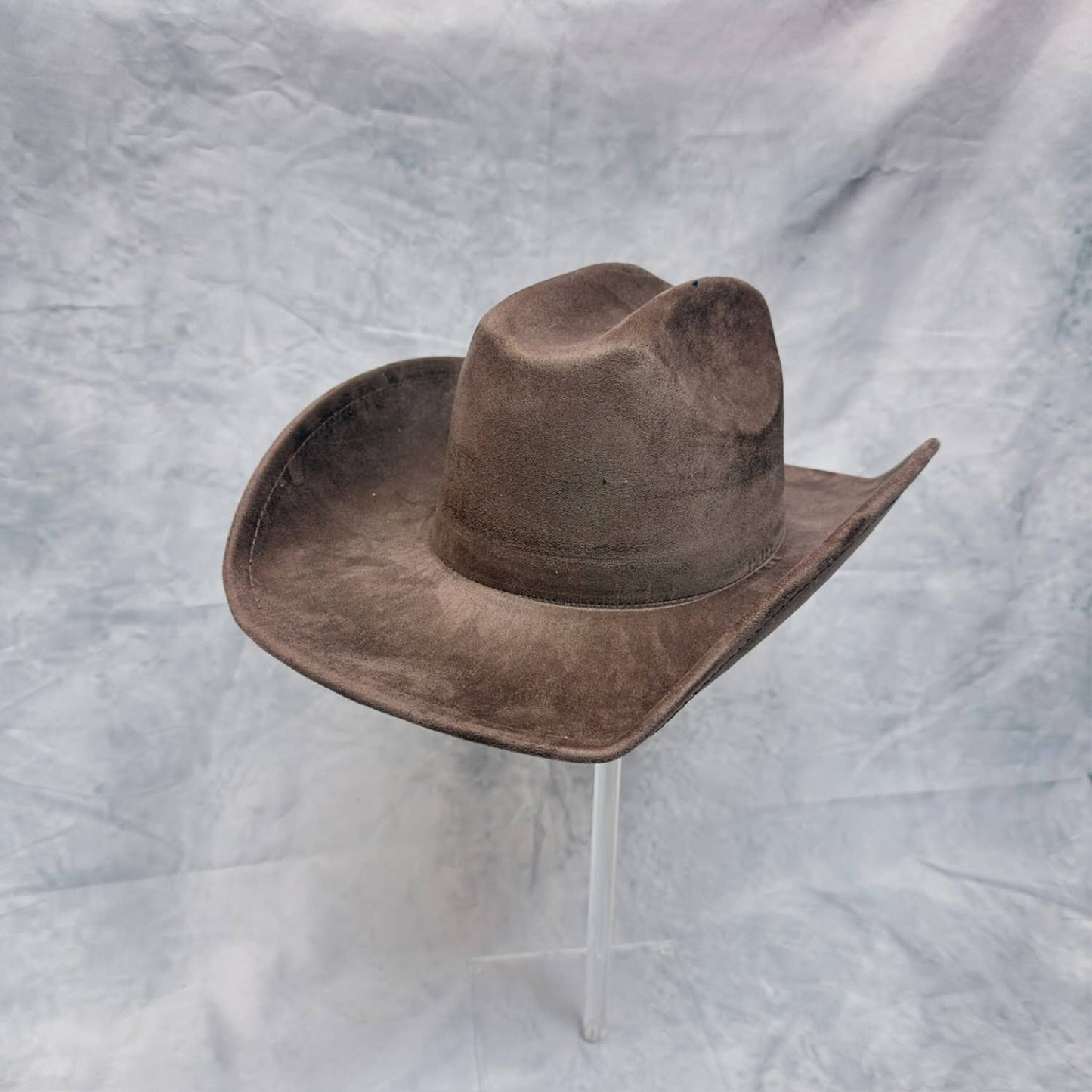 VEGAN SUEDE CATTLEMAN COWBOY HAT: BLACK / ONE SIZE