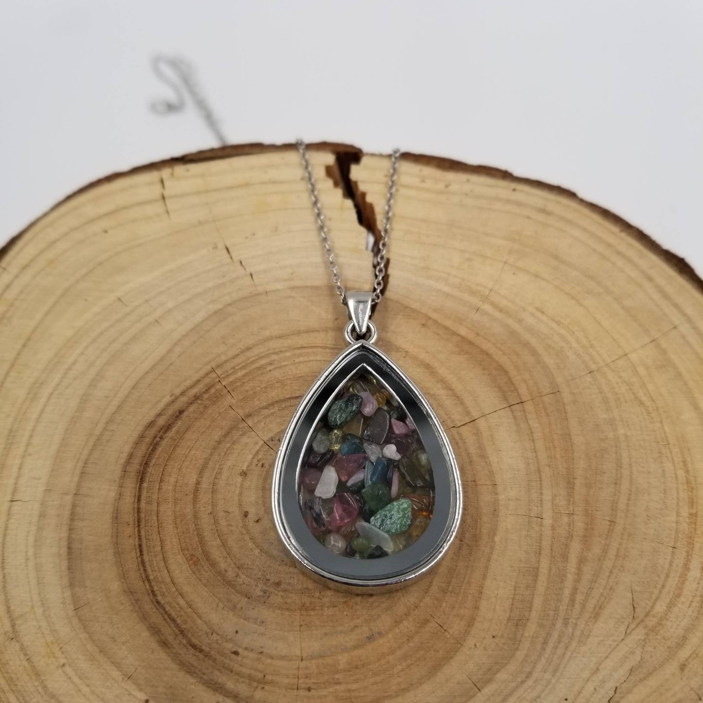 Natural Crushed Stone Wishing Necklace: Purple