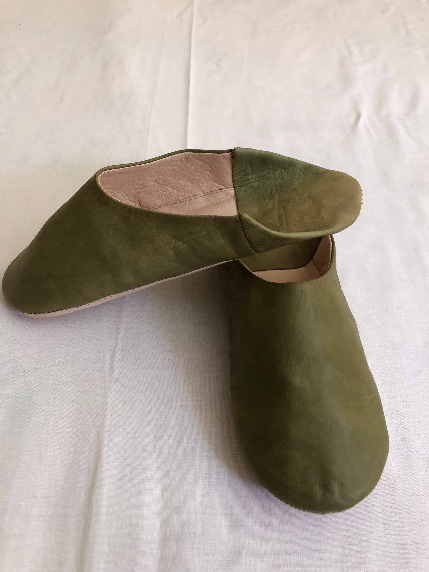 Womens Moroccan Leather Babouche Slippers: Silver / UK 6 / US 7.5