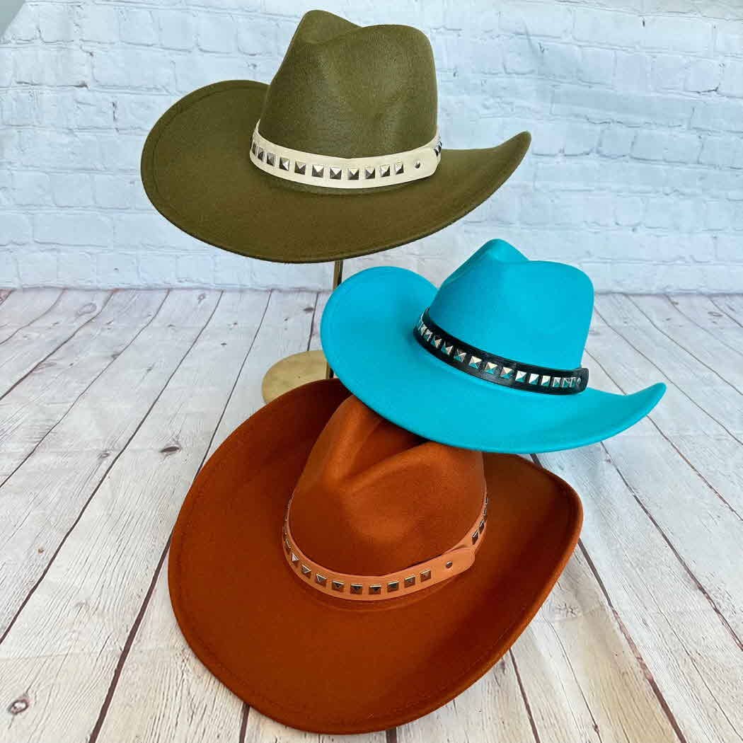 Vegan Cattlemen Cowboy Hat with Embellishments leather Belt: IVORY / ONE SIZE