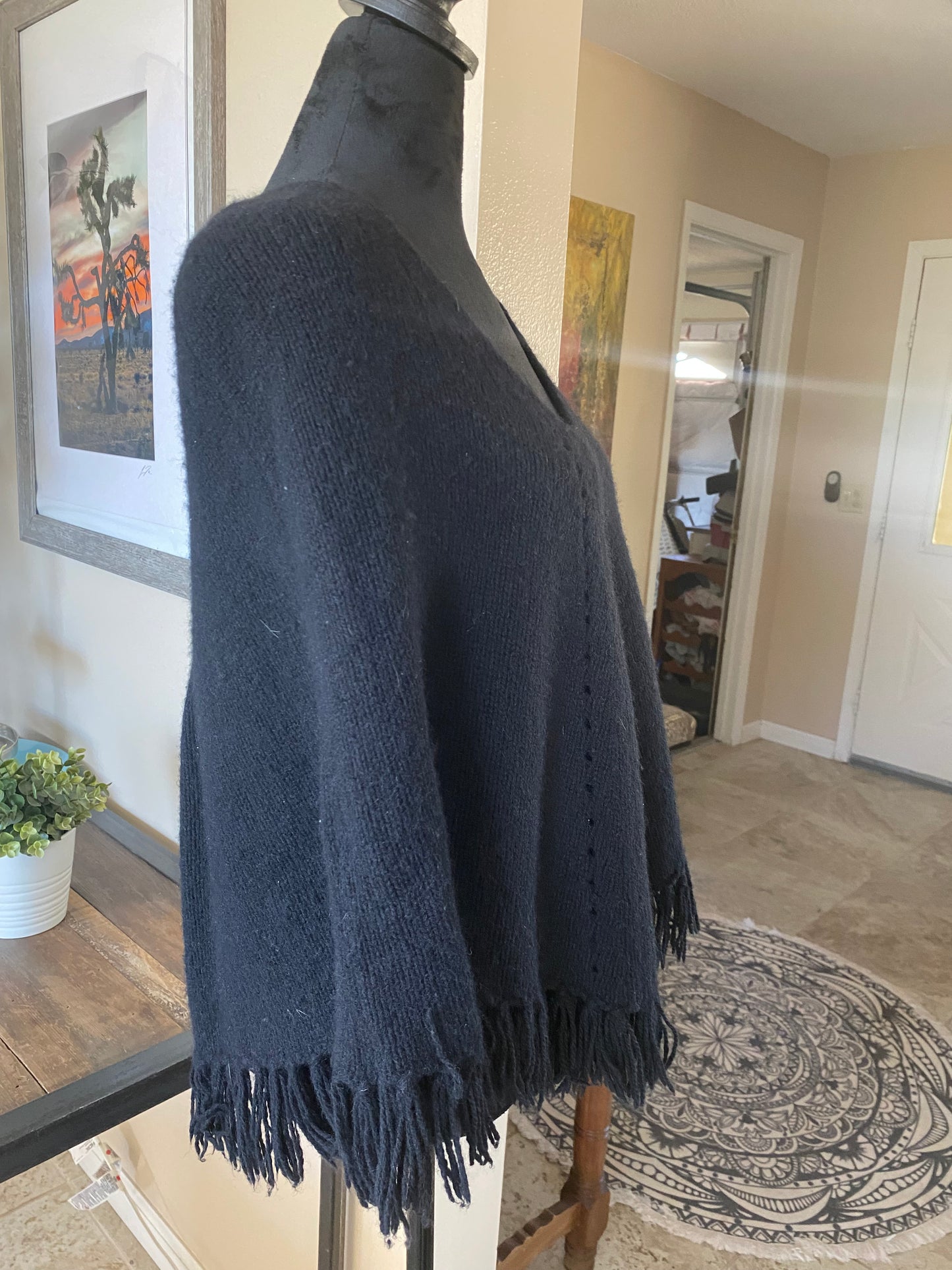 Black shawl