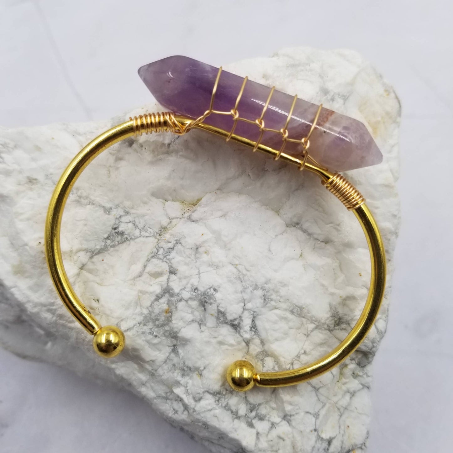 Handmade Wire Crystal Gemstone Bangle Cuff Bracelet: Purple