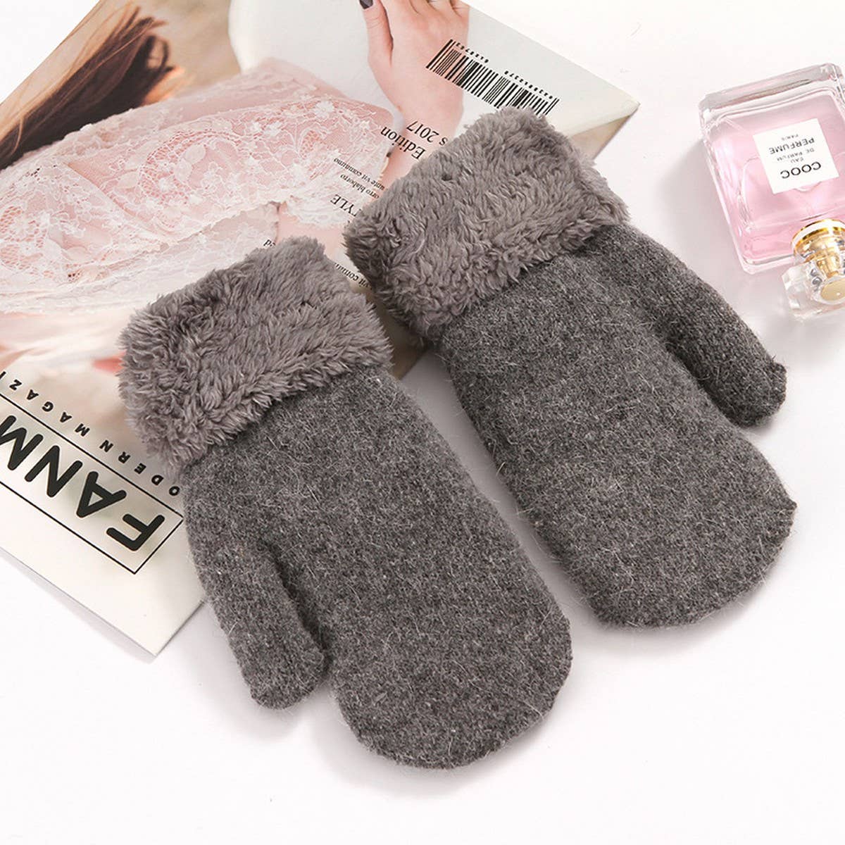Cute Bunny Fur Mittens – Warm Double Fleece_CWAG0250: Black / (OS) 2