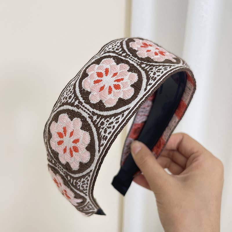 Bohemian Flower Embroidery Retro Non-Slip Hair Bands: Brown