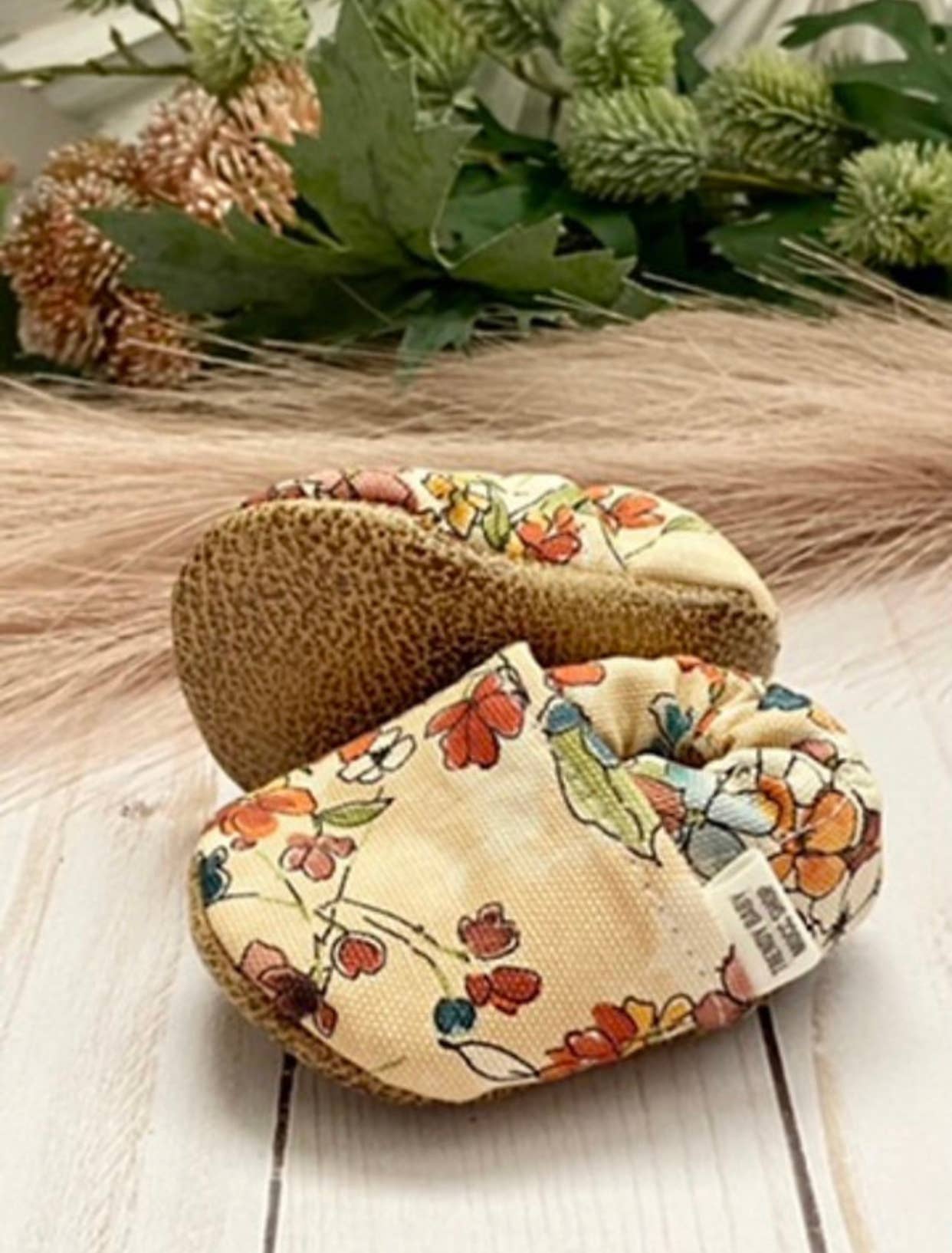 Vintage Floral Baby Moccasins : 9-12 Months