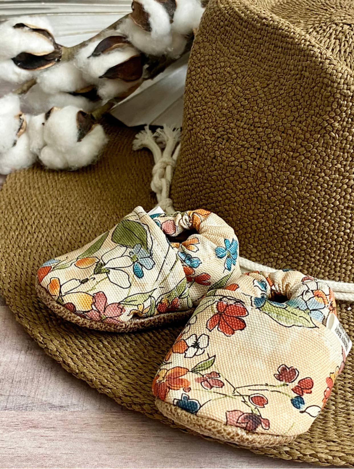 Vintage Floral Baby Moccasins : 9-12 Months