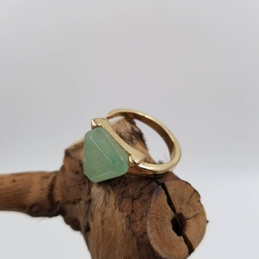 Triangle Natural Stone Ring: Green