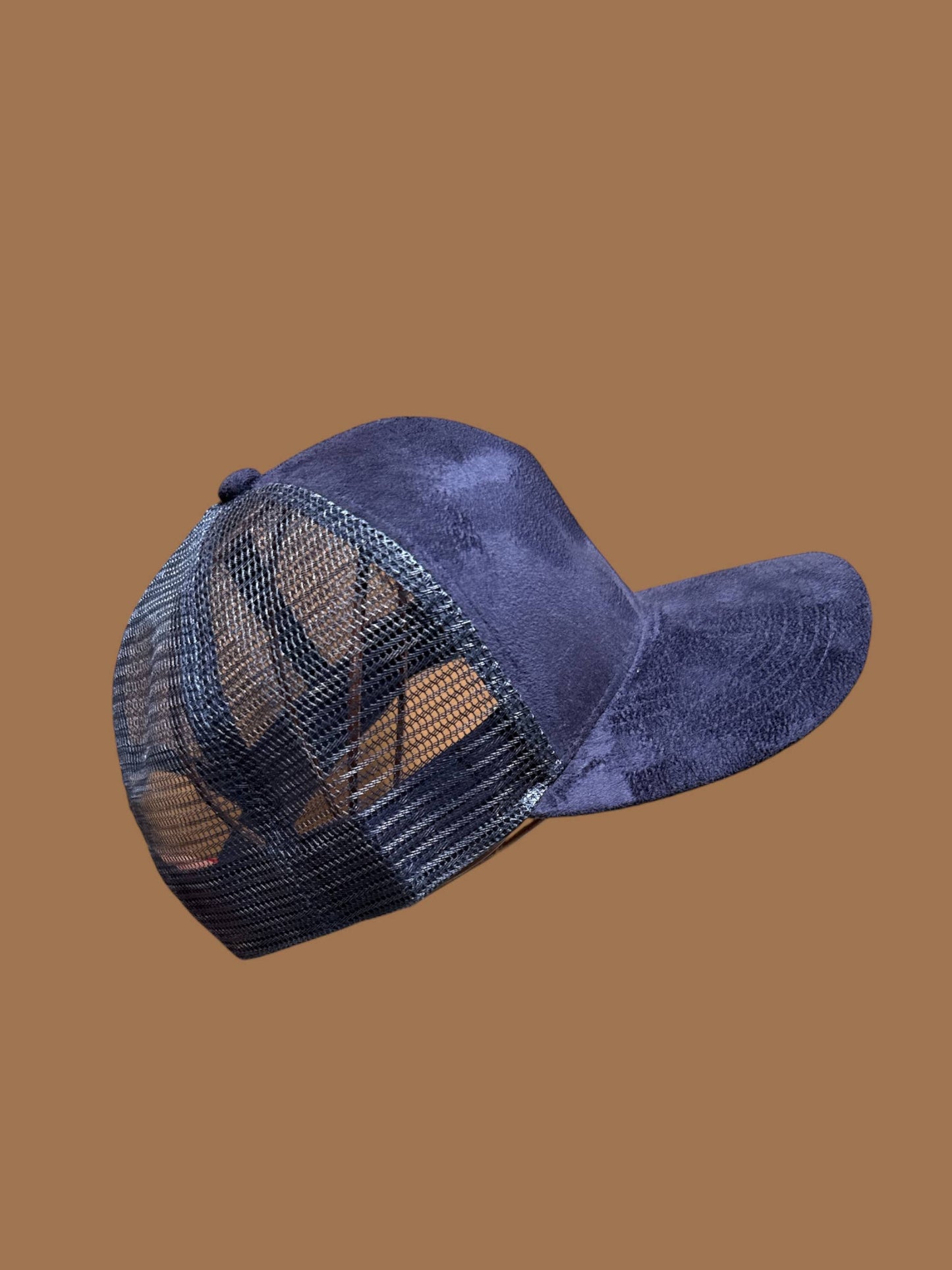 Trucker Cap Vegan Suede : Black/White