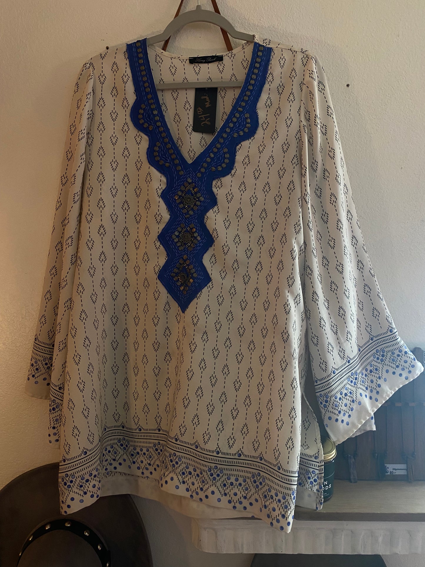 Long sleeve flowy shirt or dress