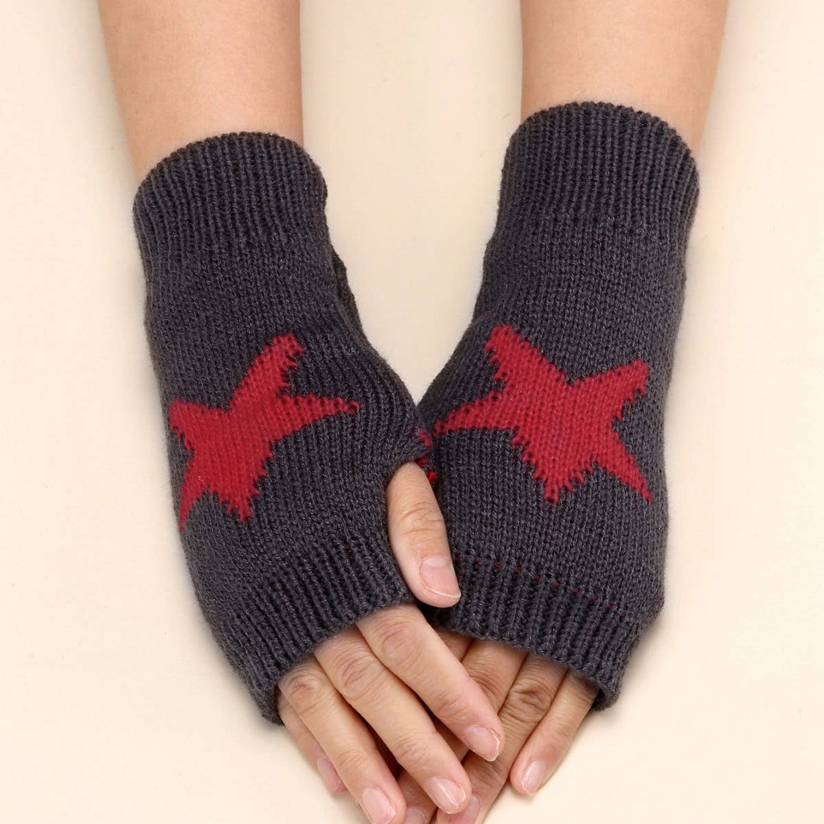 Acrylic Star Arm Sleeves – Warm Fingerless Design_CWAG0085: COFFEE / (OS) 2