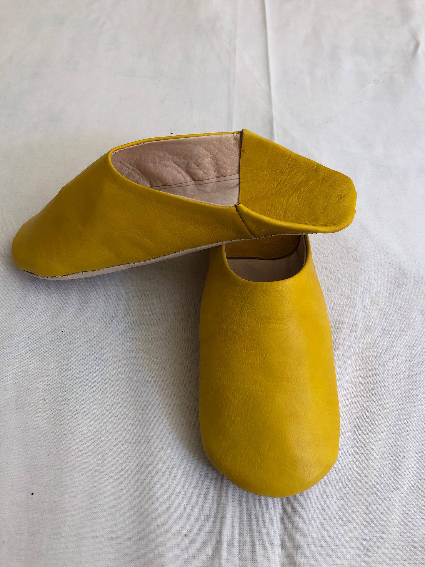 Womens Moroccan Leather Babouche Slippers: Fuchsia / UK 6.5 / US 8