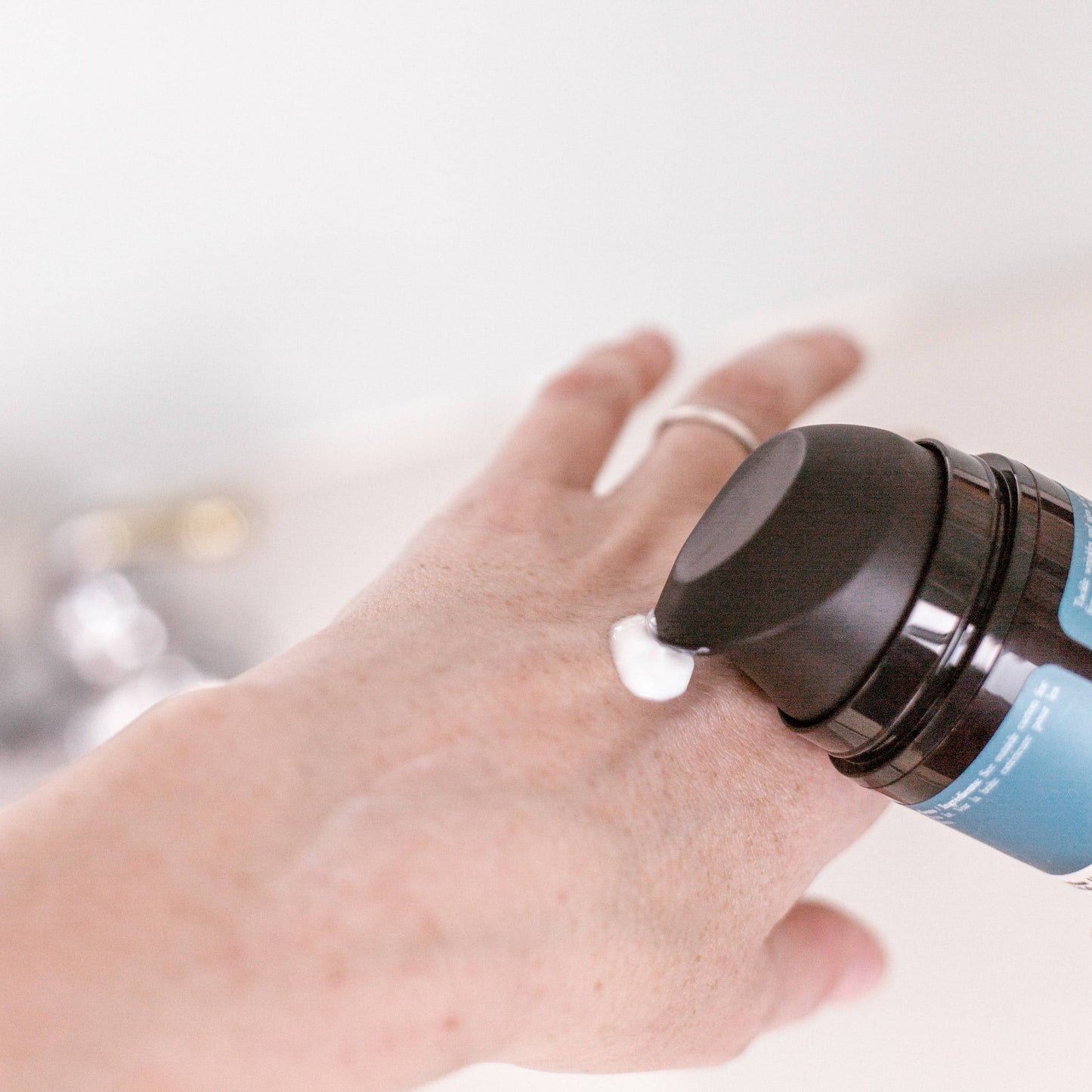 Hyaluronic Acid Hydrating Night Cream 1.58oz