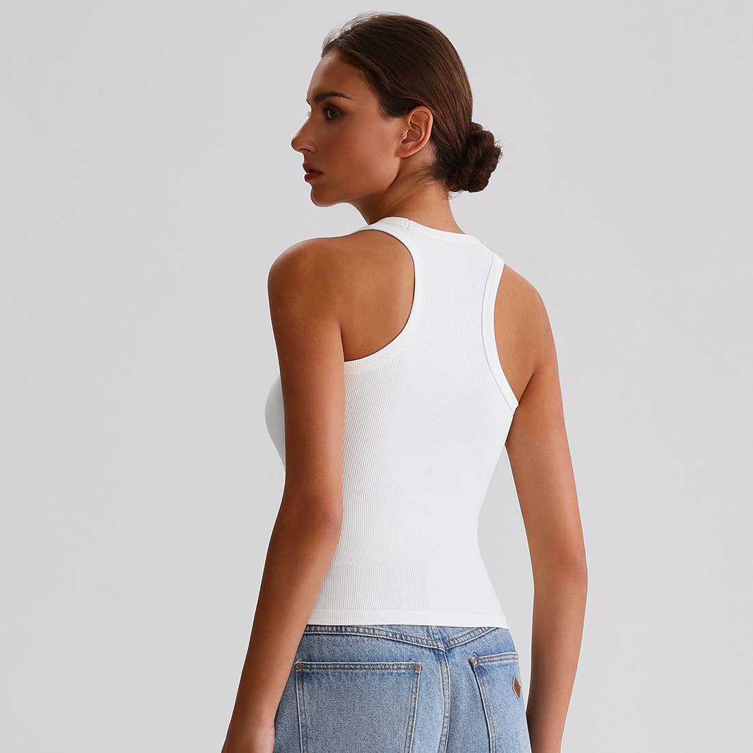 Women Compression H-Back High-Stretch Yoga Sports Tank Top: White / S