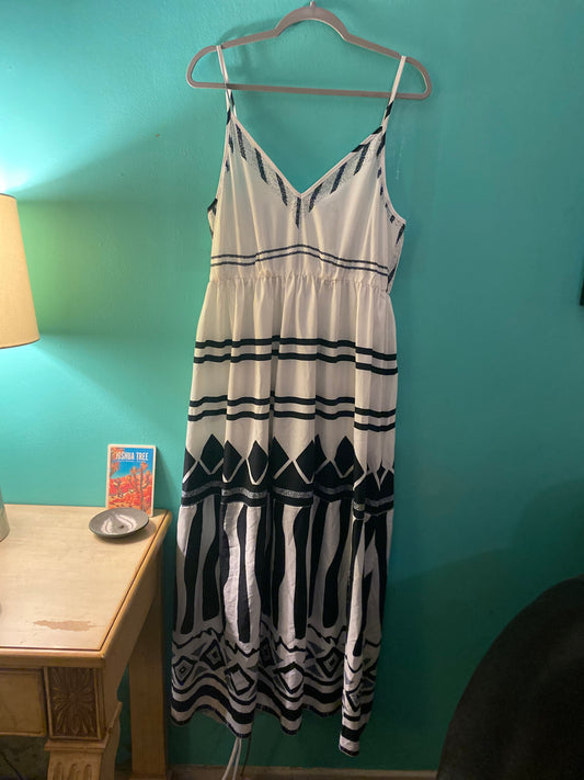 Black and white pattern long silky dress