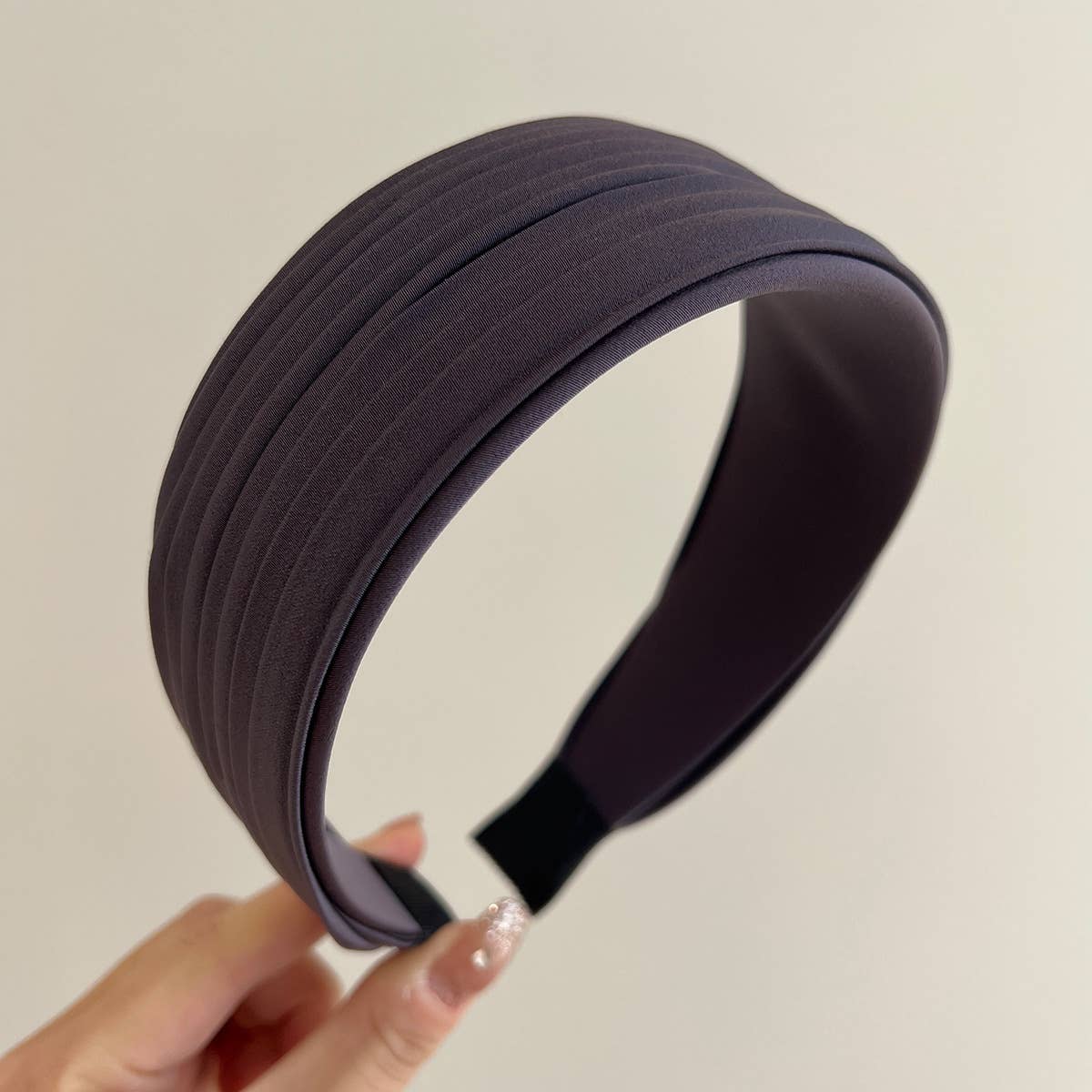 Minimalist Pleated Fabric Wide Hair Headbands: Black