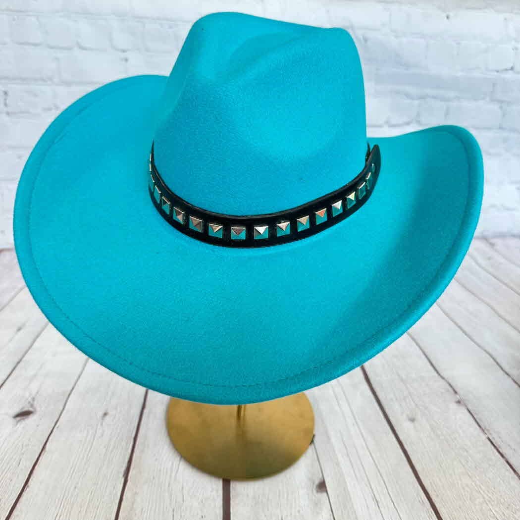 Vegan Cattlemen Cowboy Hat with Embellishments leather Belt: IVORY / ONE SIZE