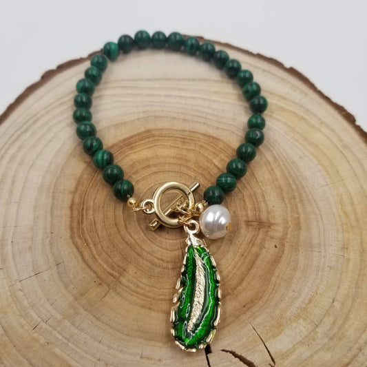 Malachite Leaf Pearl Bracelet