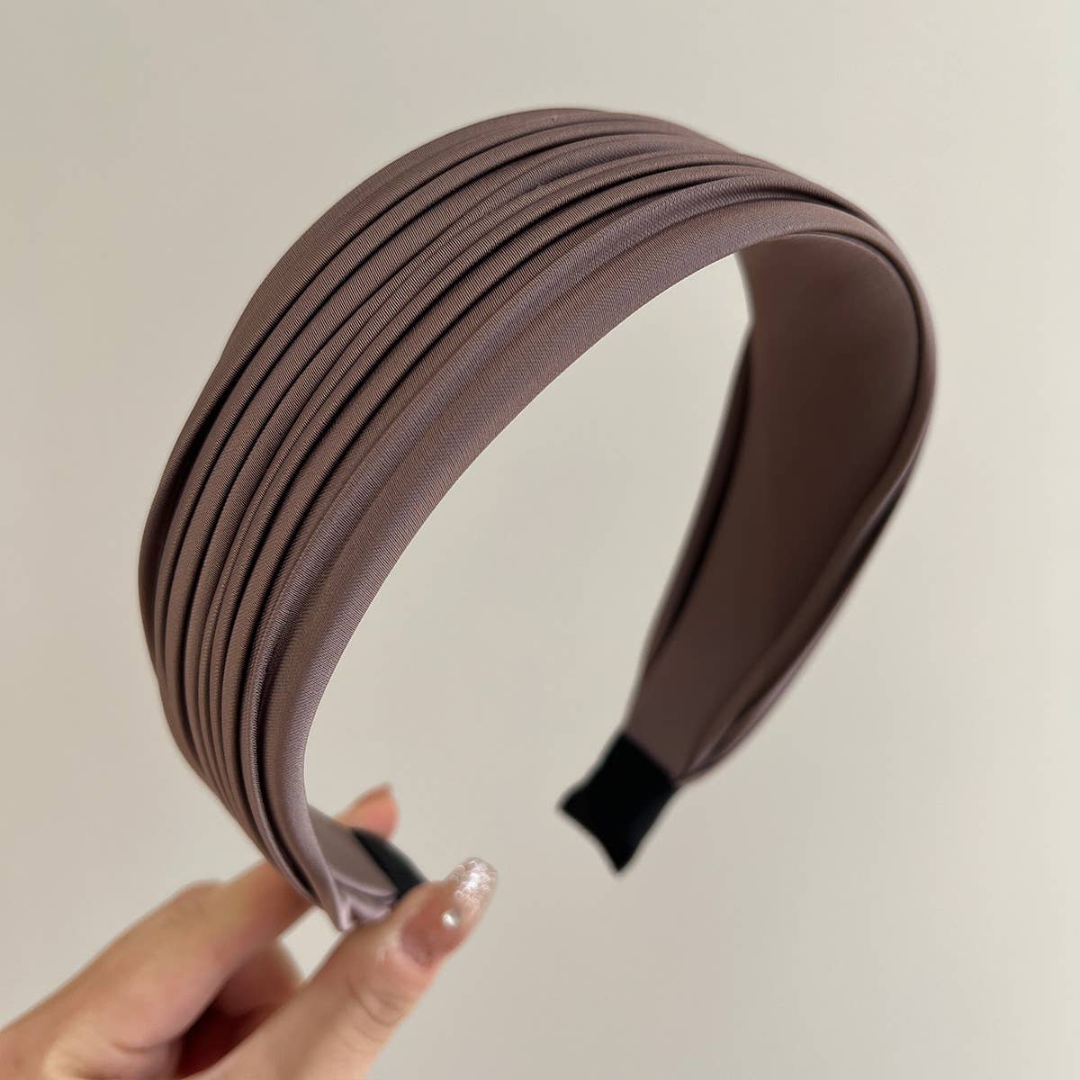 Minimalist Pleated Fabric Wide Hair Headbands: Black