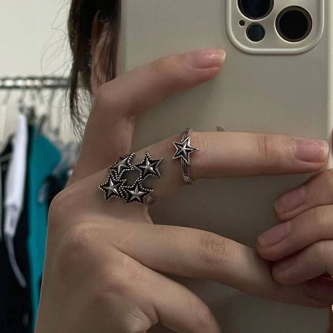 Vintage-Inspired Starburst Ring: Constellation Ring