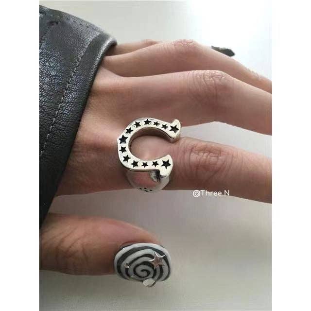 Vintage-Inspired Statement Ring: U-Star Ring
