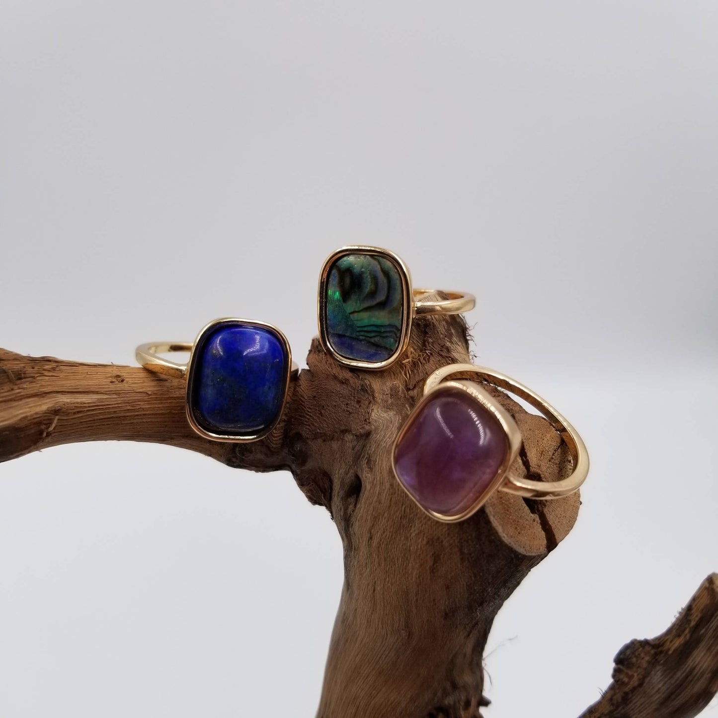 Lapis Lazuli & Amethyst & Shell Ring: Purple