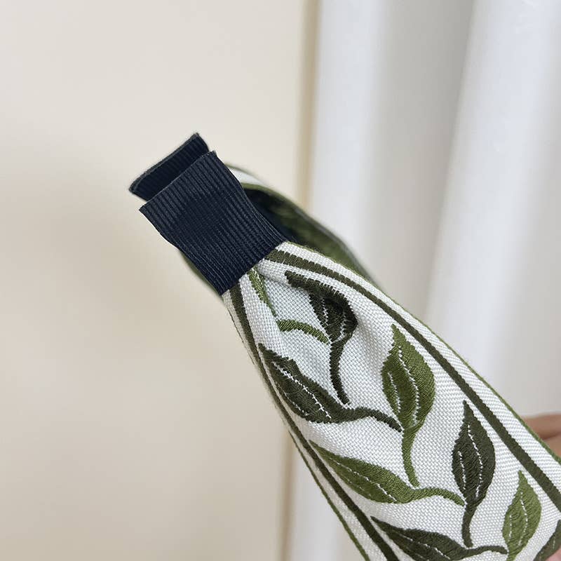 Bohemian Flower Embroidery Retro Non-Slip Hair Bands: Green