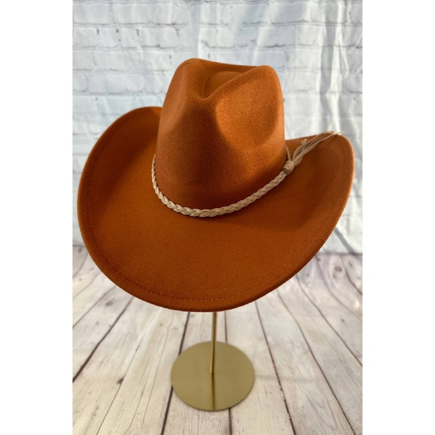 VEGAN FELT COWBOY HAT with Suede Belt: Plum / ONE SIZE