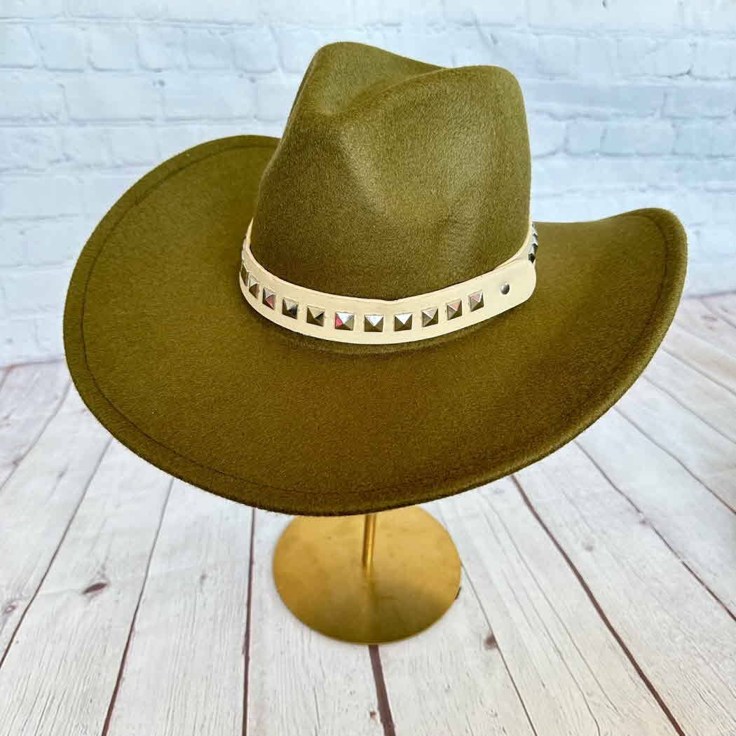 Vegan Cattlemen Cowboy Hat with Embellishments leather Belt: RUST / ONE SIZE