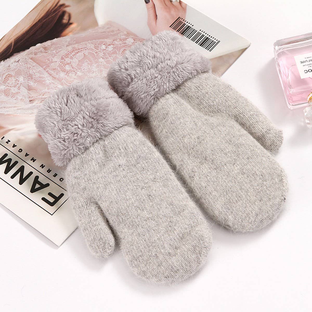 Cute Bunny Fur Mittens – Warm Double Fleece_CWAG0250: Black / (OS) 2